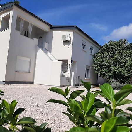 Apartman Bunaric Вир Екстер'єр фото