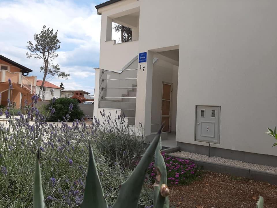 Apartman Bunaric Вир Екстер'єр фото