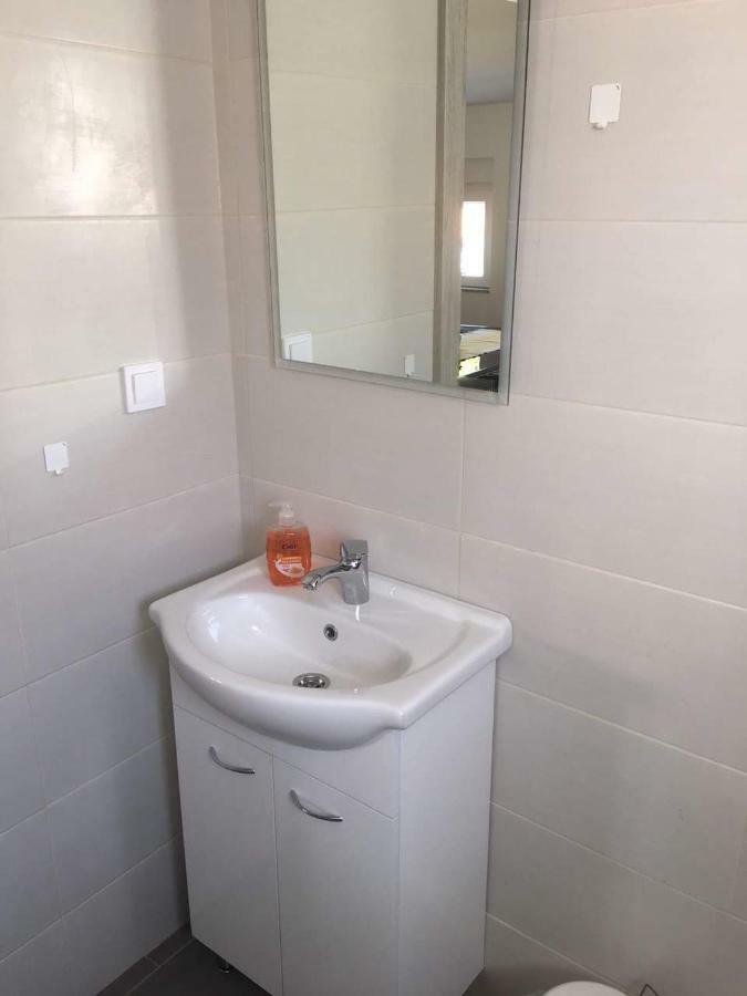 Apartman Bunaric Вир Екстер'єр фото